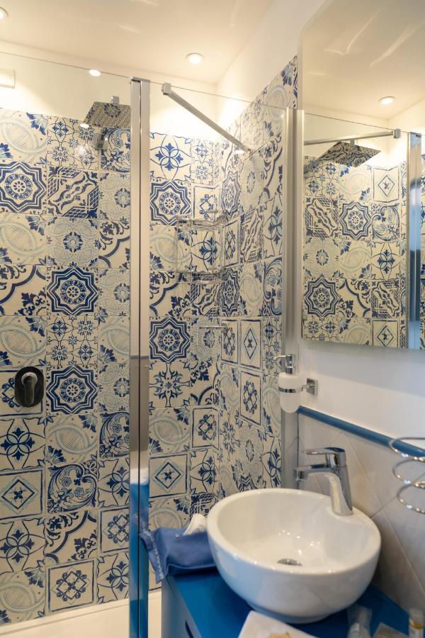 Grecale - Amazing Apartment With Patio And Sea View Maiori Buitenkant foto