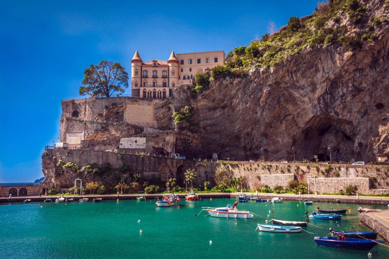 Grecale - Amazing Apartment With Patio And Sea View Maiori Buitenkant foto